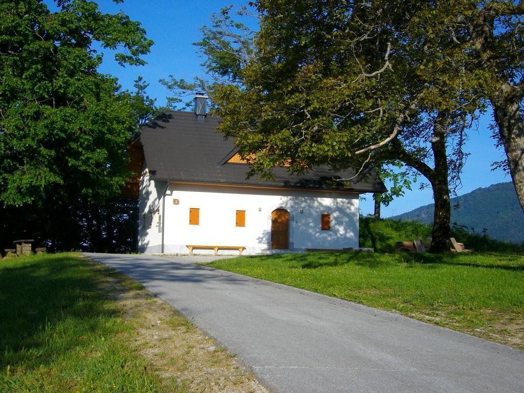 Gostilna Pension Blegos Poljane nad Škofjo Loko Exteriör bild