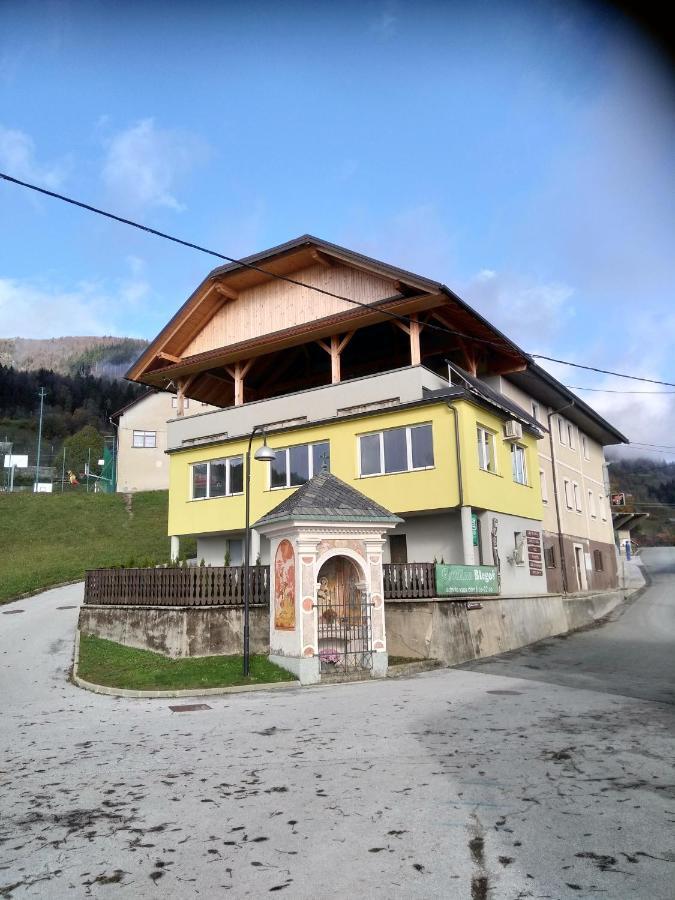 Gostilna Pension Blegos Poljane nad Škofjo Loko Exteriör bild